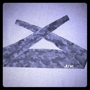 Junk black camo headband